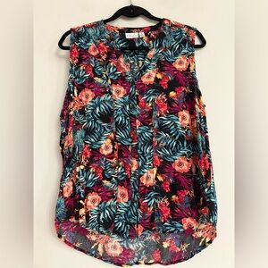 Kim Rogers Floral Sleeveless Top. Pit to pit= 23”